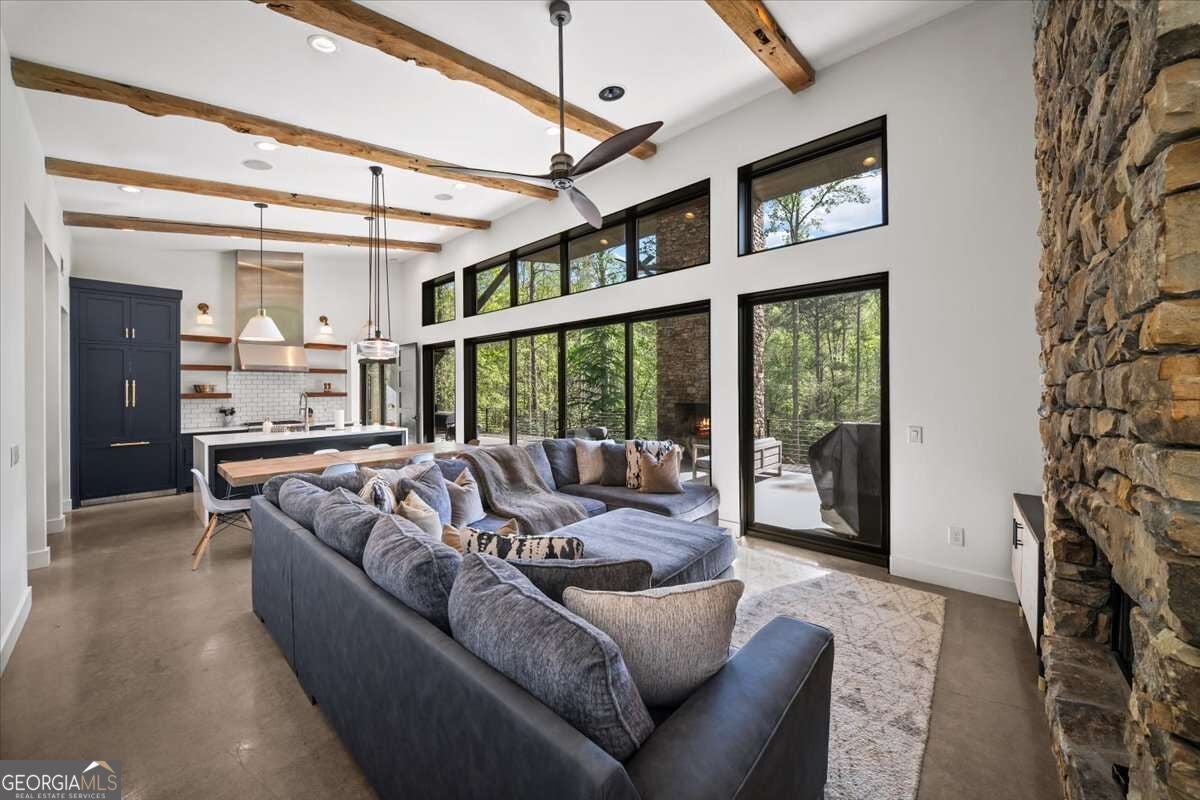 545 Cowart Mountain RD