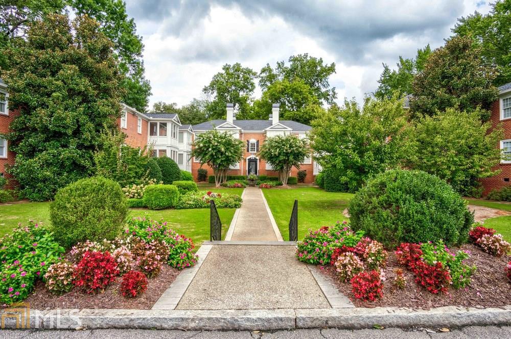 Waterside At Peachtree - Residential