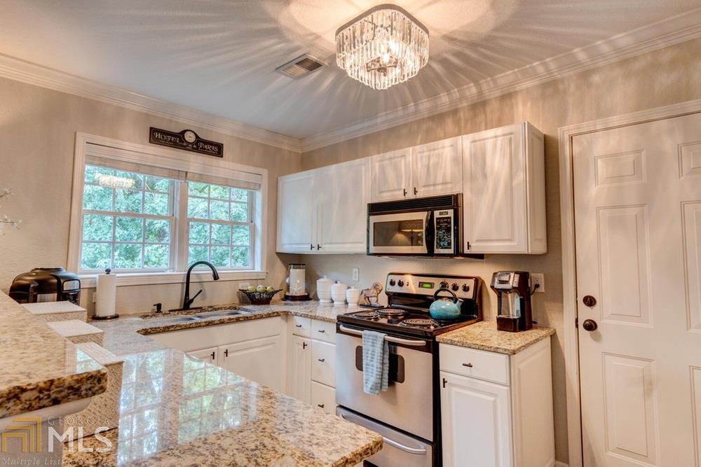 Waterside At Peachtree - Residential