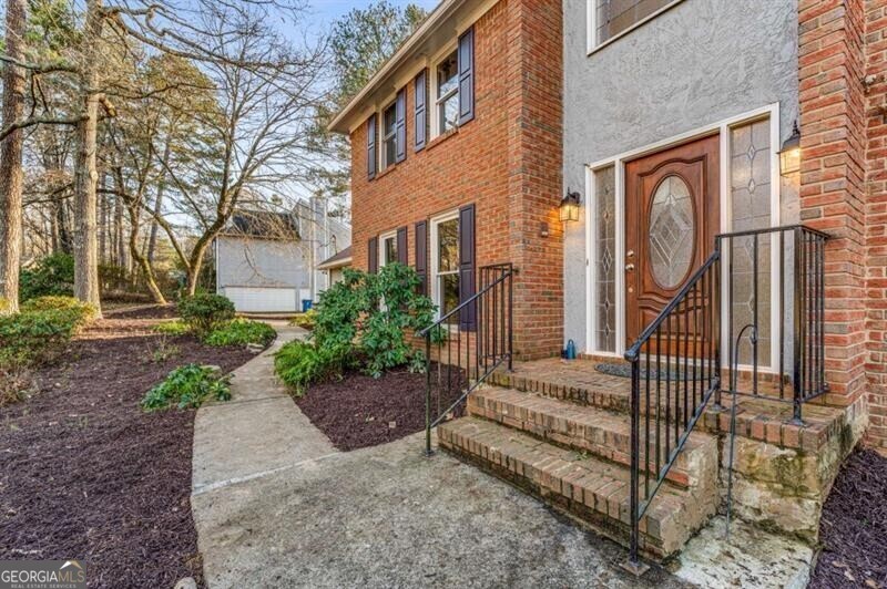 3672 Howell Wood TRL NW