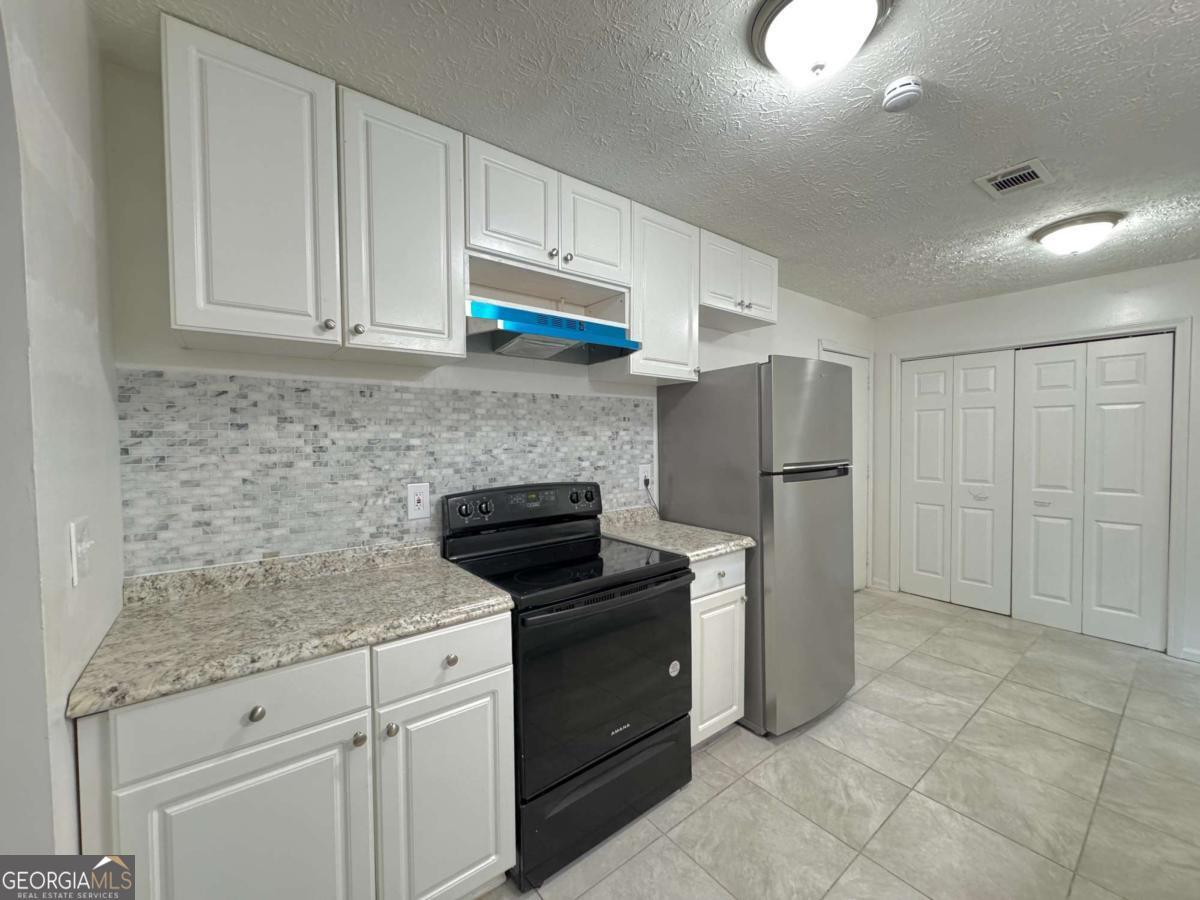 Riverchase - Residential