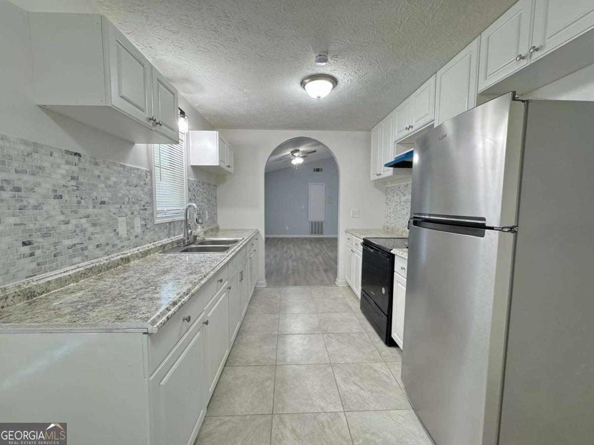 Riverchase - Residential
