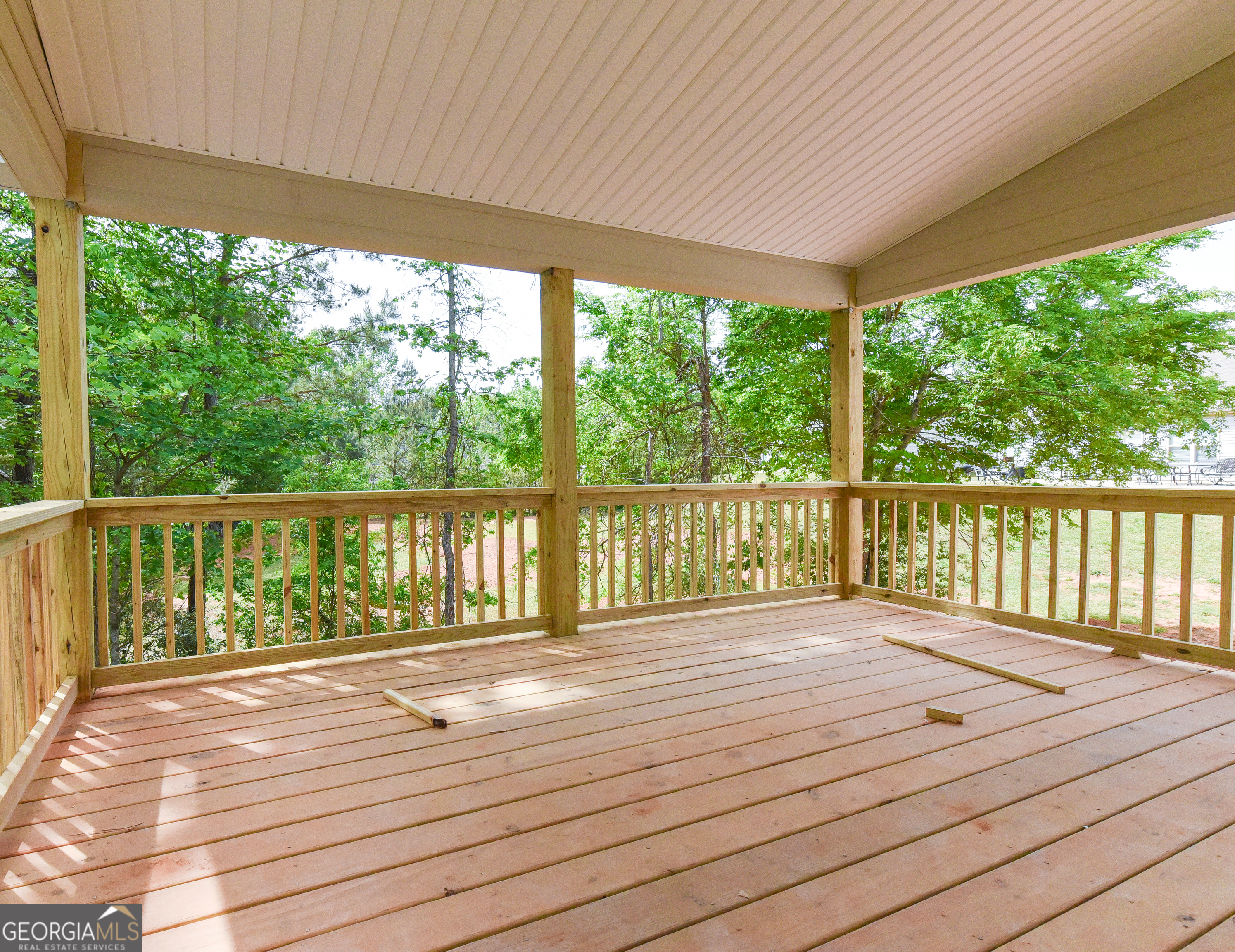 12 Saint Charles PL