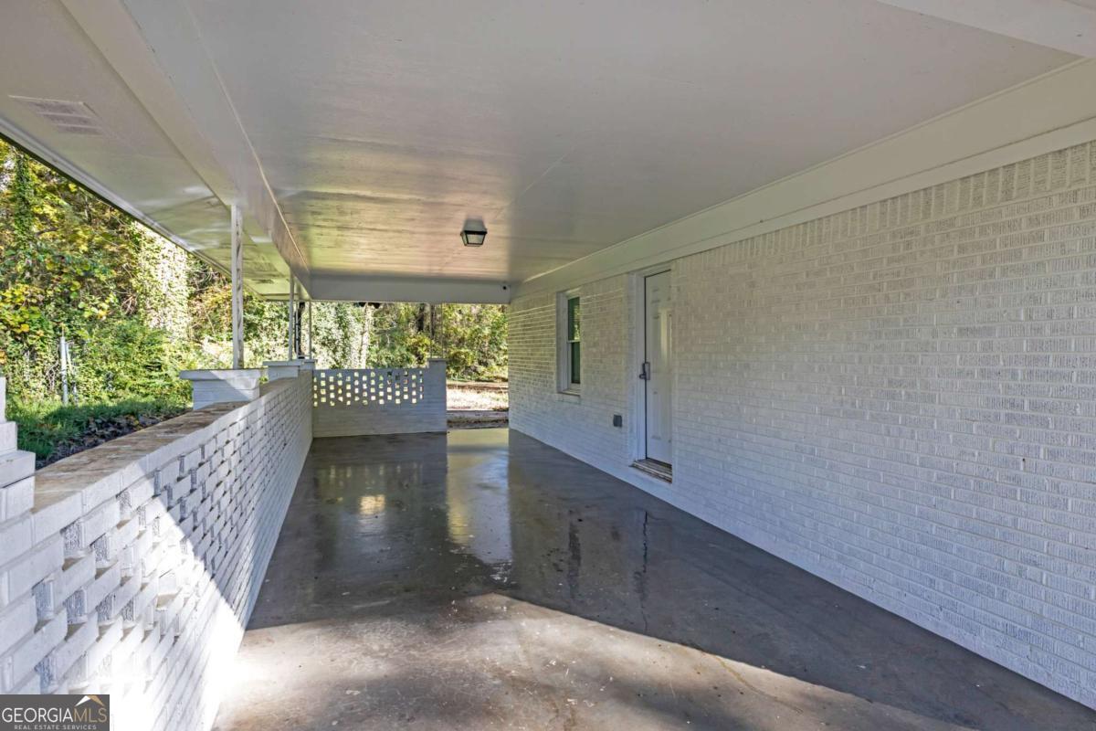 344 E RHINEHILL RD SE