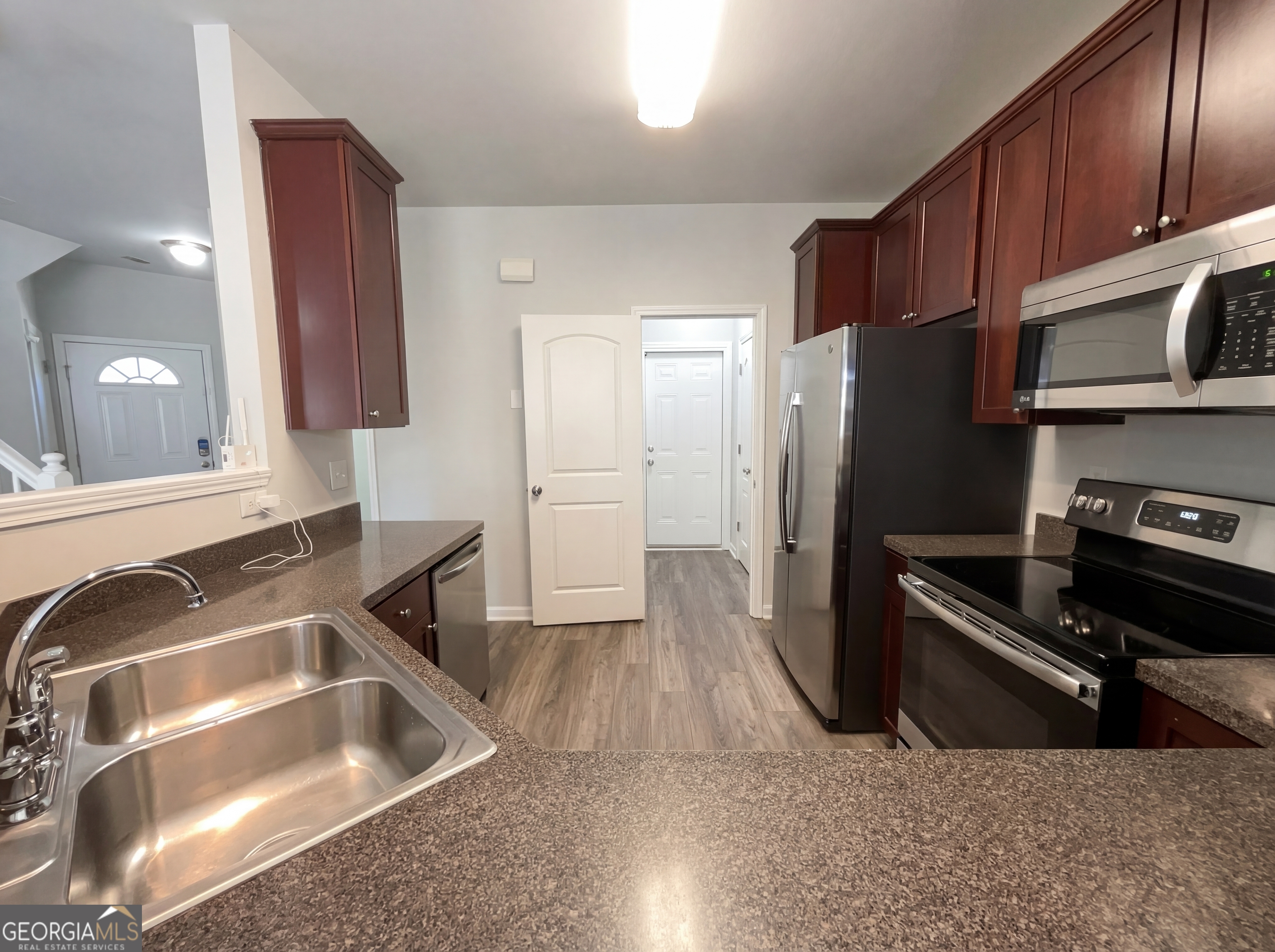 1950 Dakota DR NW 27