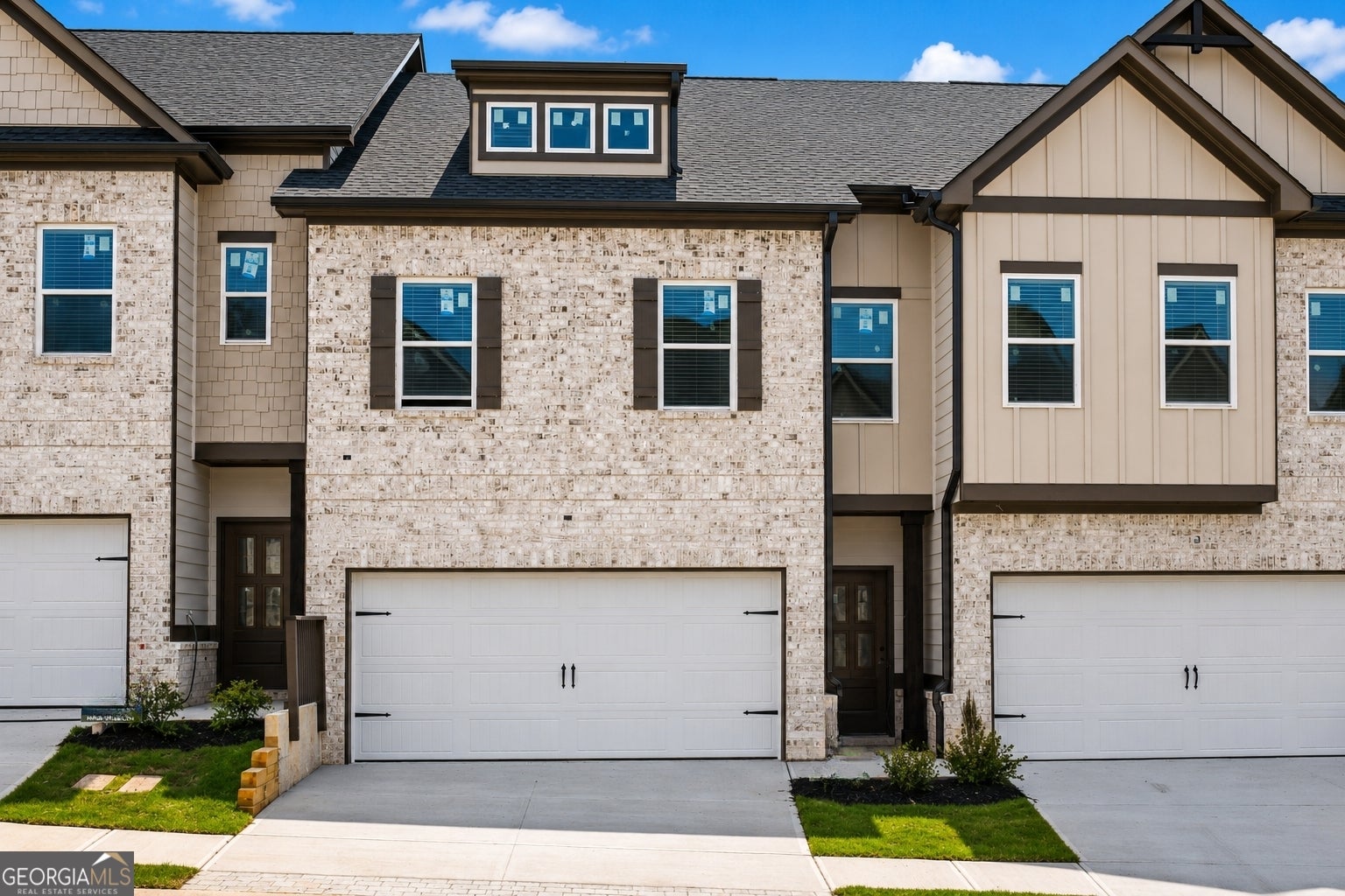 4305 Fern River BND 22