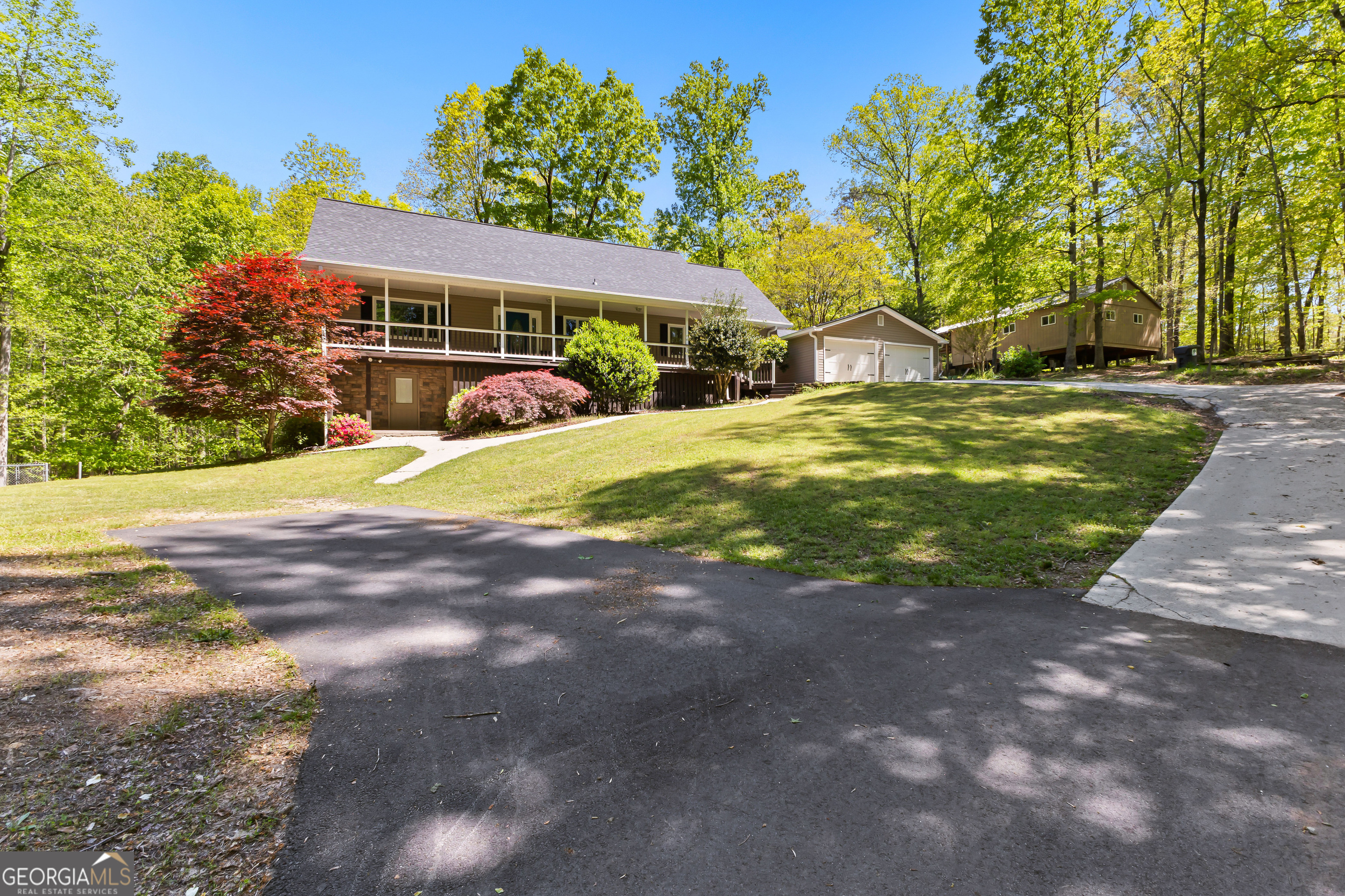 335 Winding Stream TRL