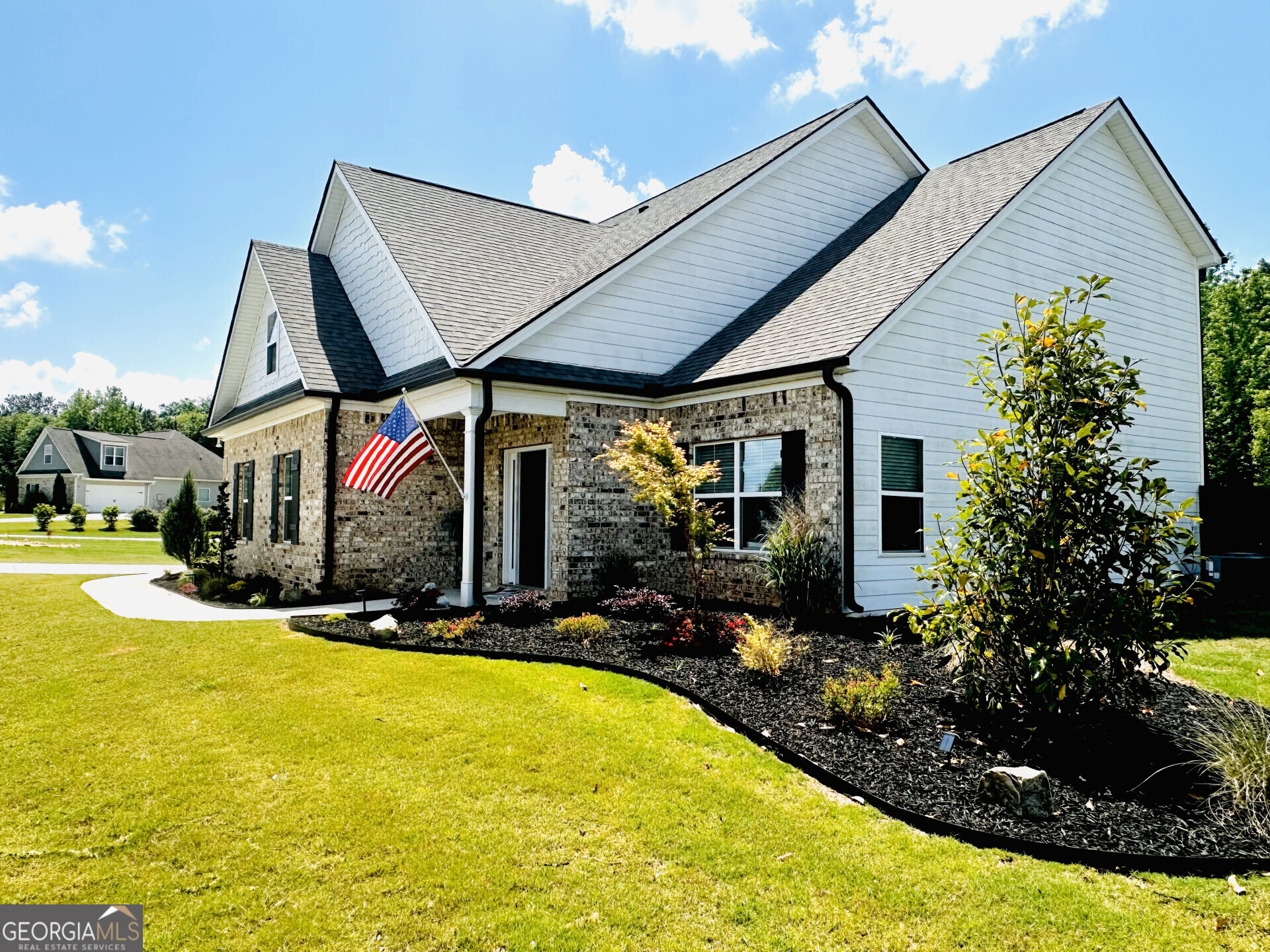 1132 Birchwood DR