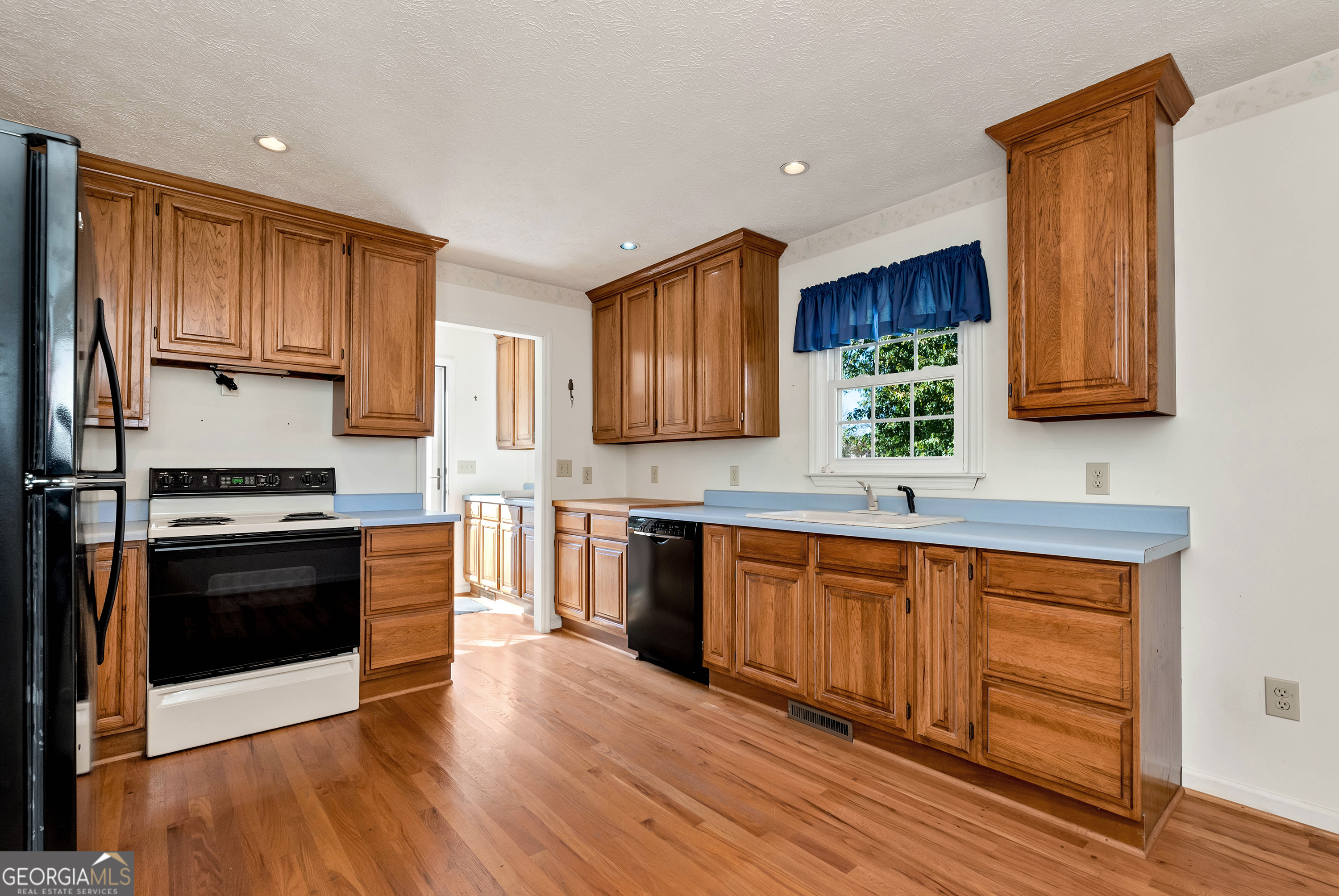 177 Chandler Heights CIR