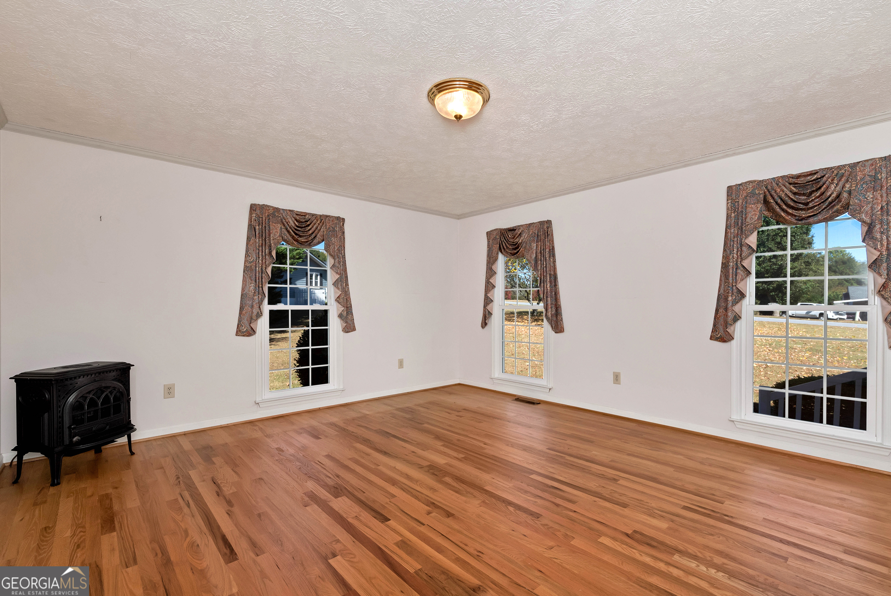 177 Chandler Heights CIR