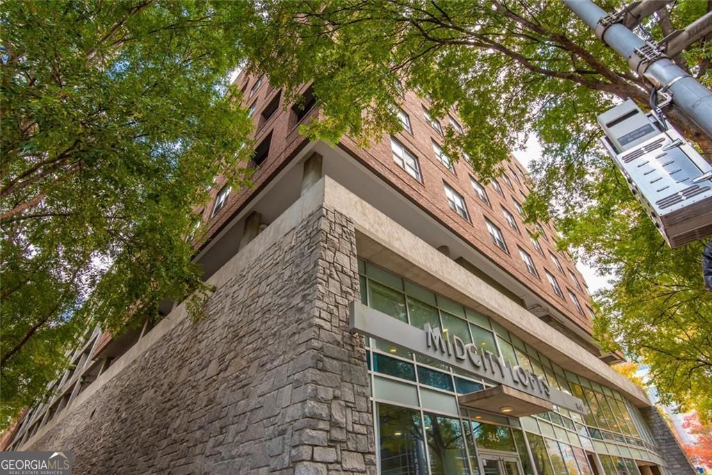 845 Spring ST NW 506