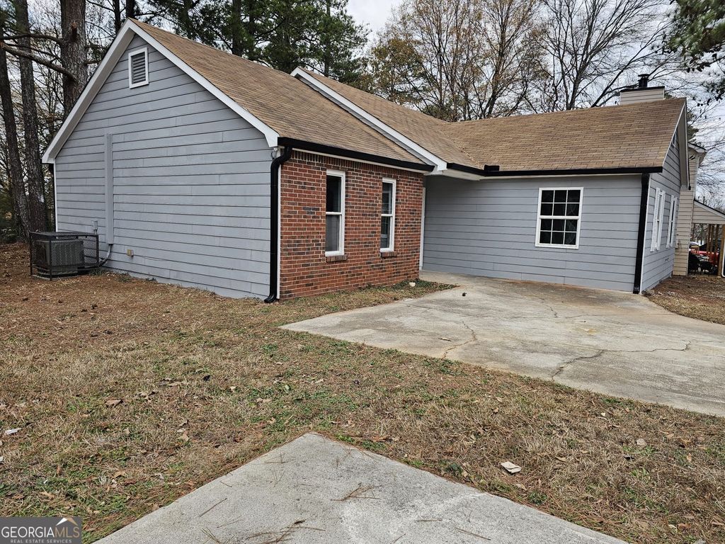 Photo of 5289 Brentwood Road, Atlanta, GA 30349 (MLS # 10661949)