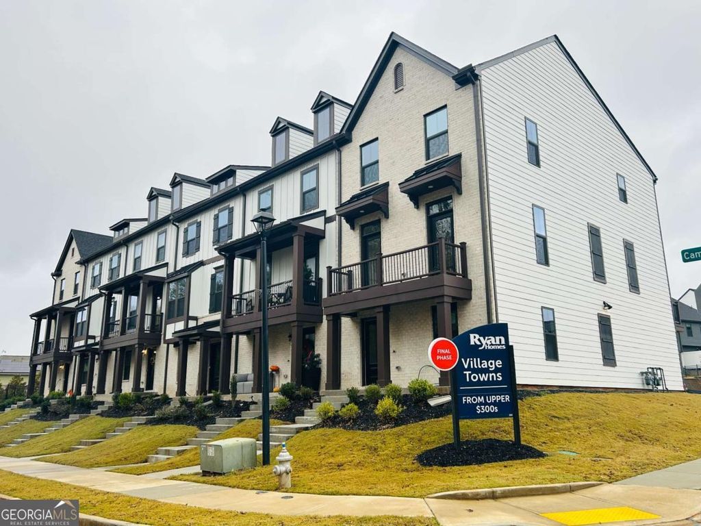 Photo of 420 Thatch Terrace, Fayetteville, GA 30214 (MLS # 10694052)