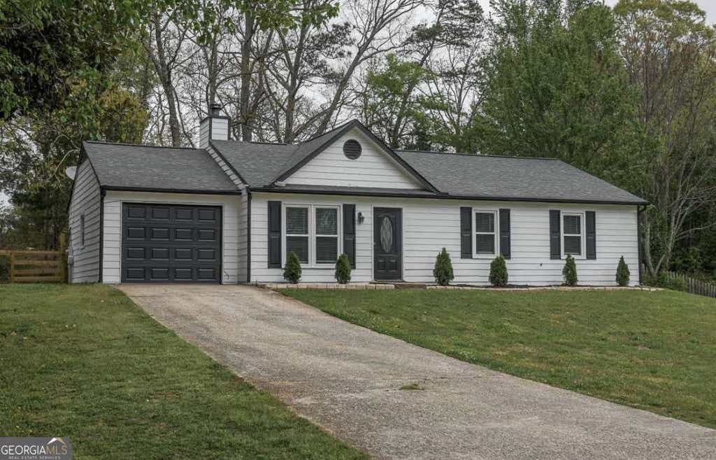 Photo of 356 Meadow Trace Drive, Auburn, GA 30011 (MLS # 10826591)