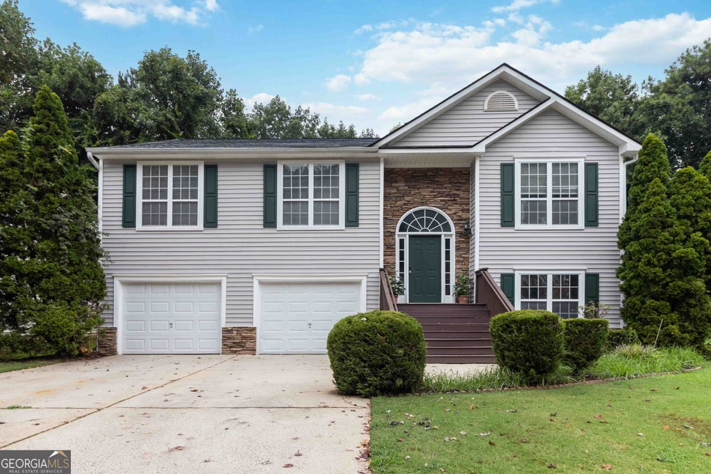 Photo of 1970 Ridgestone Run SW, Marietta, GA 30008 (MLS # 10842240)