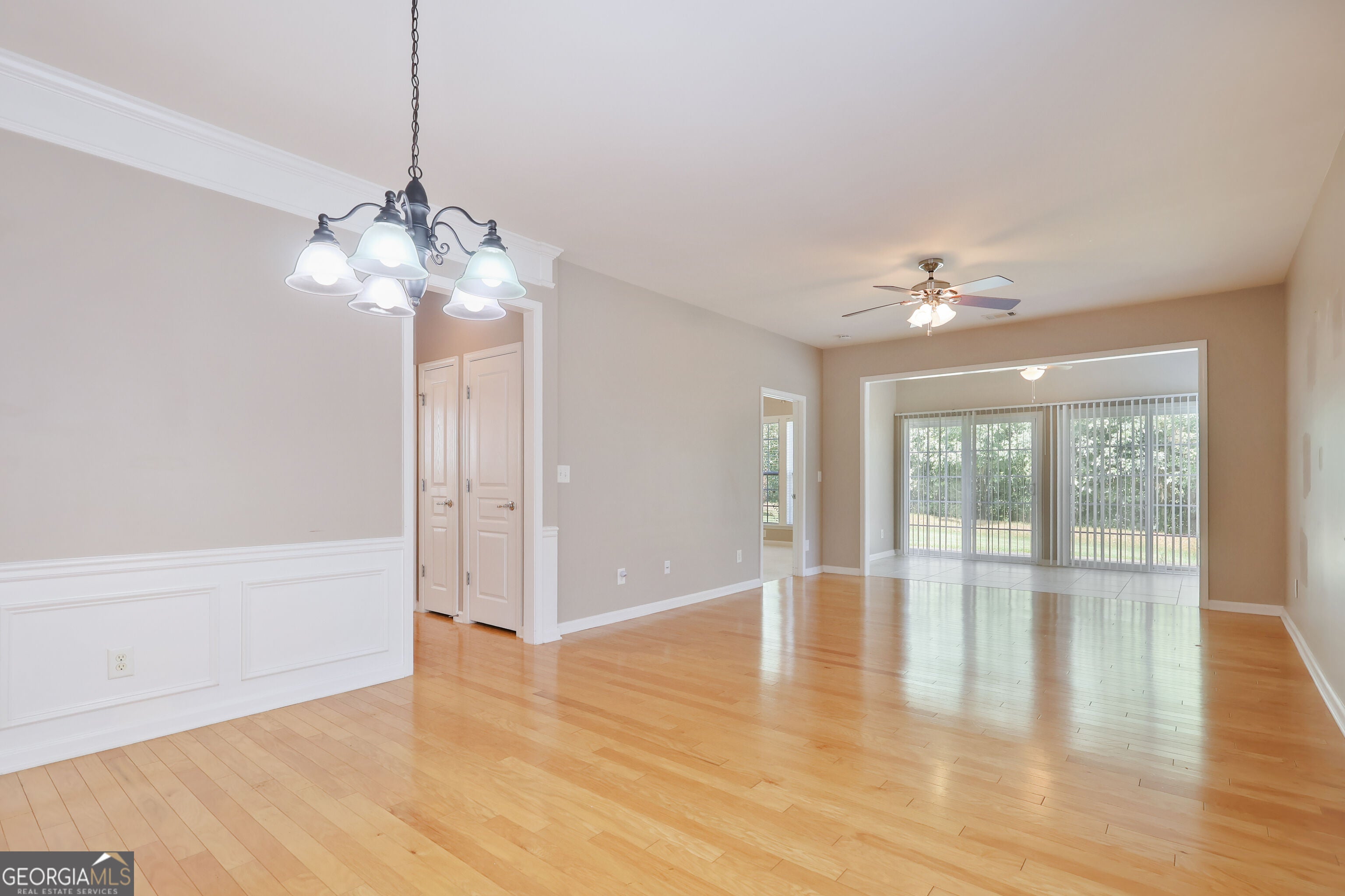 127 Begonia CT