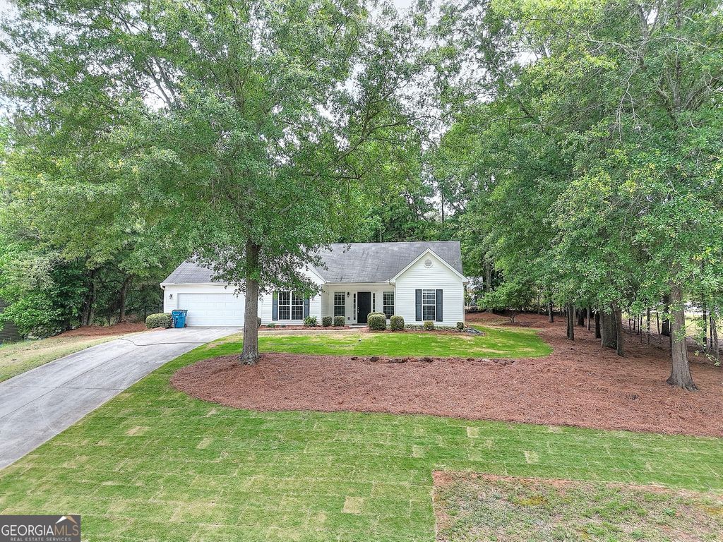 Photo of 201 Warrior Trail, Statham, GA 30666 (MLS # 10753617)