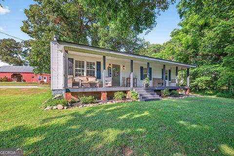 1724 Cedar Grove Church RD Winder GA 30680