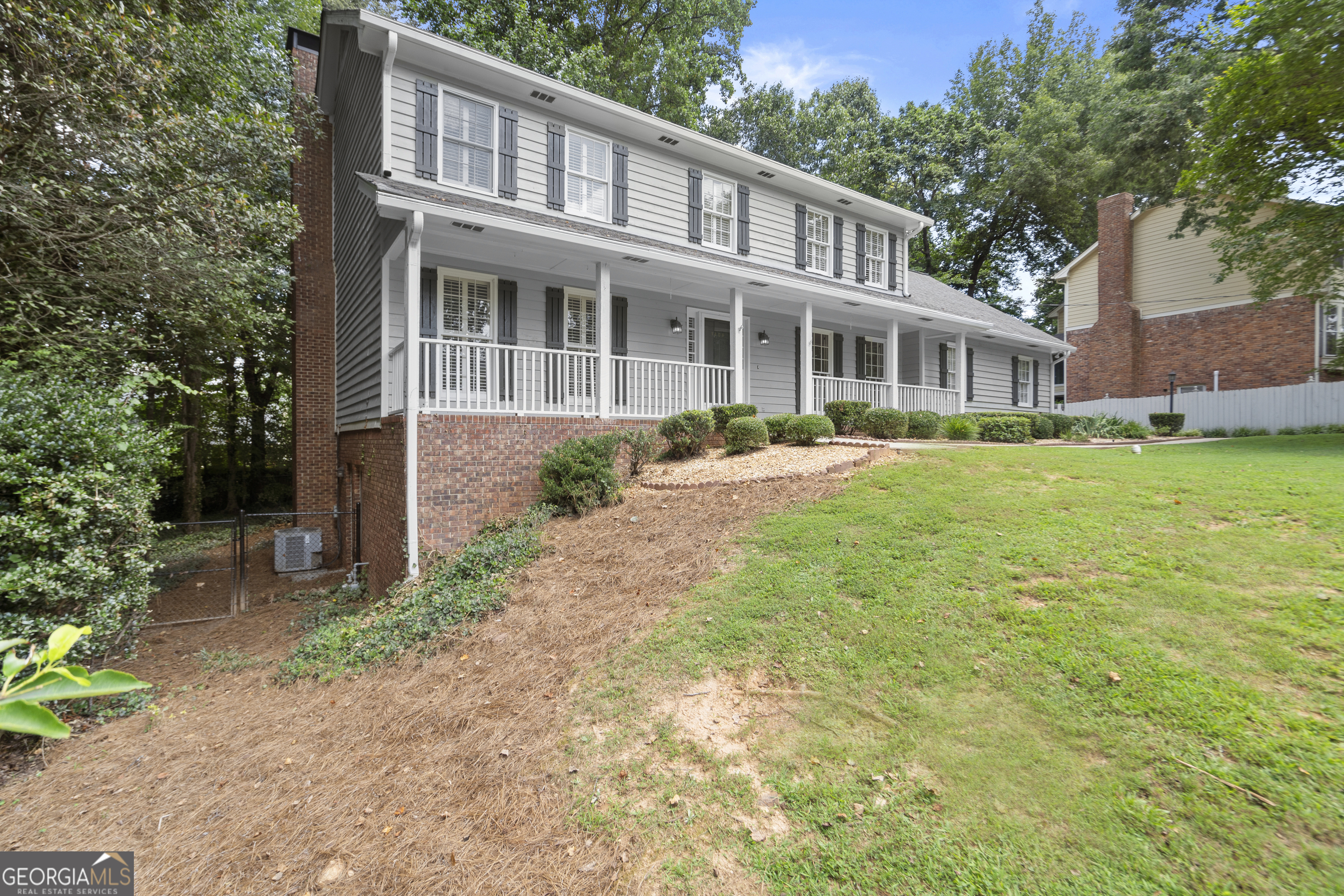 1408 Vernon Ridge Close