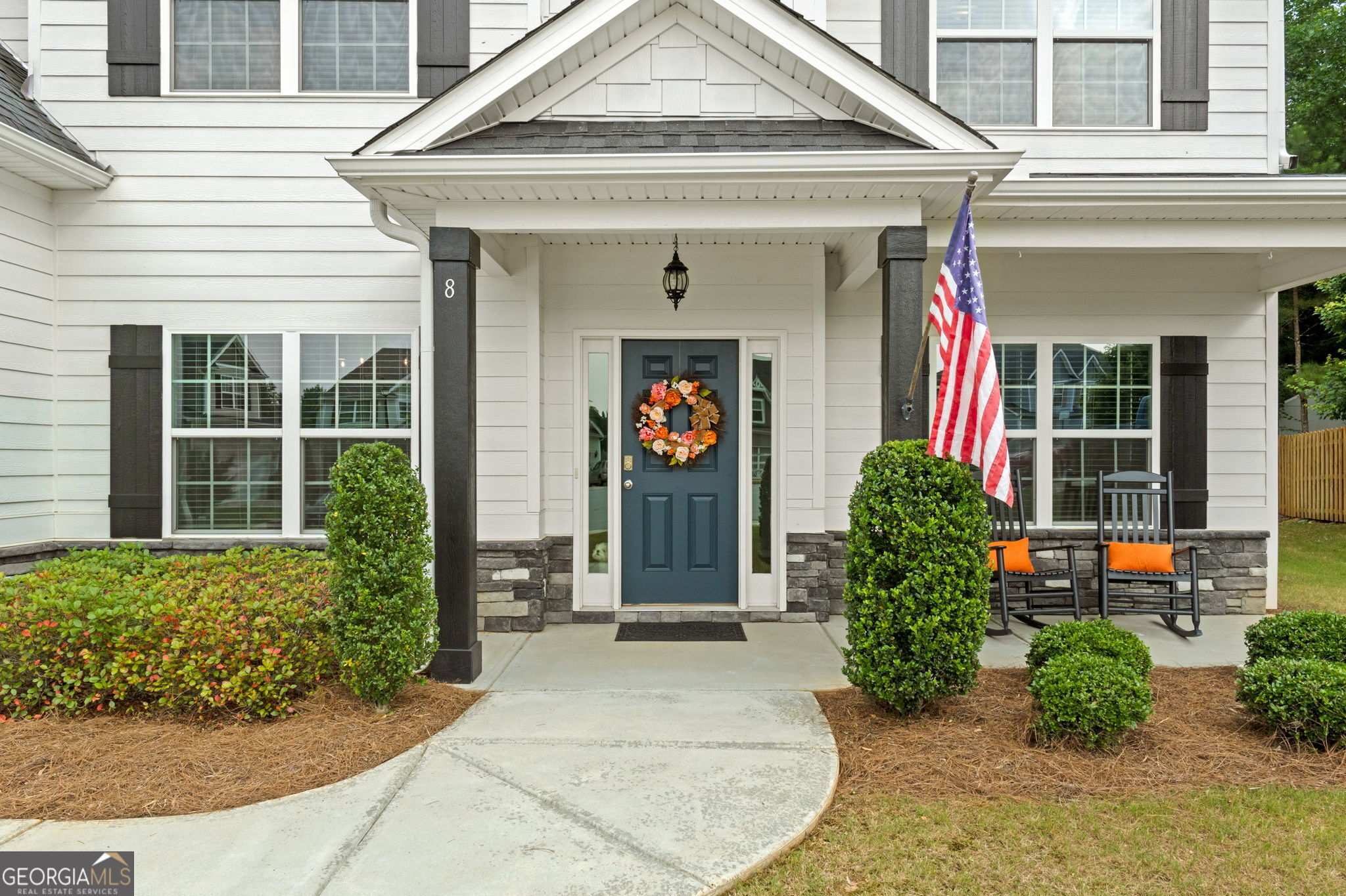 8 Saint Charles AVE