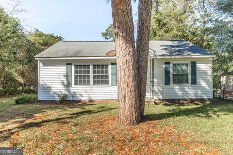 A home in Warner Robins