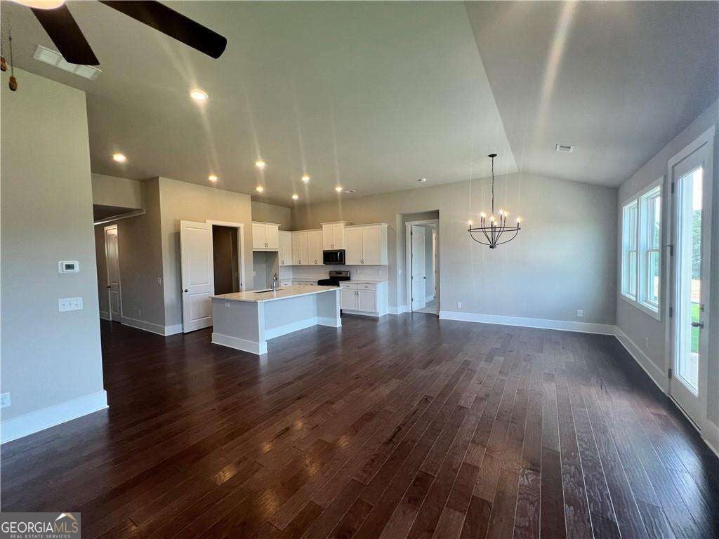 309 Willow CV