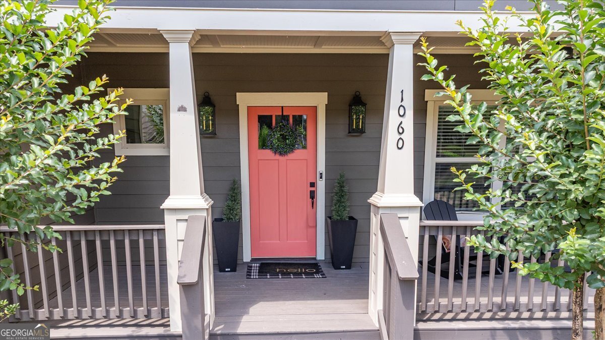1060 Cobblestone Lane