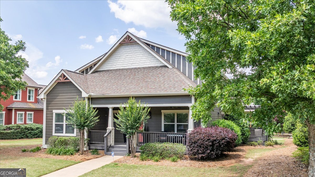 1060 Cobblestone Lane