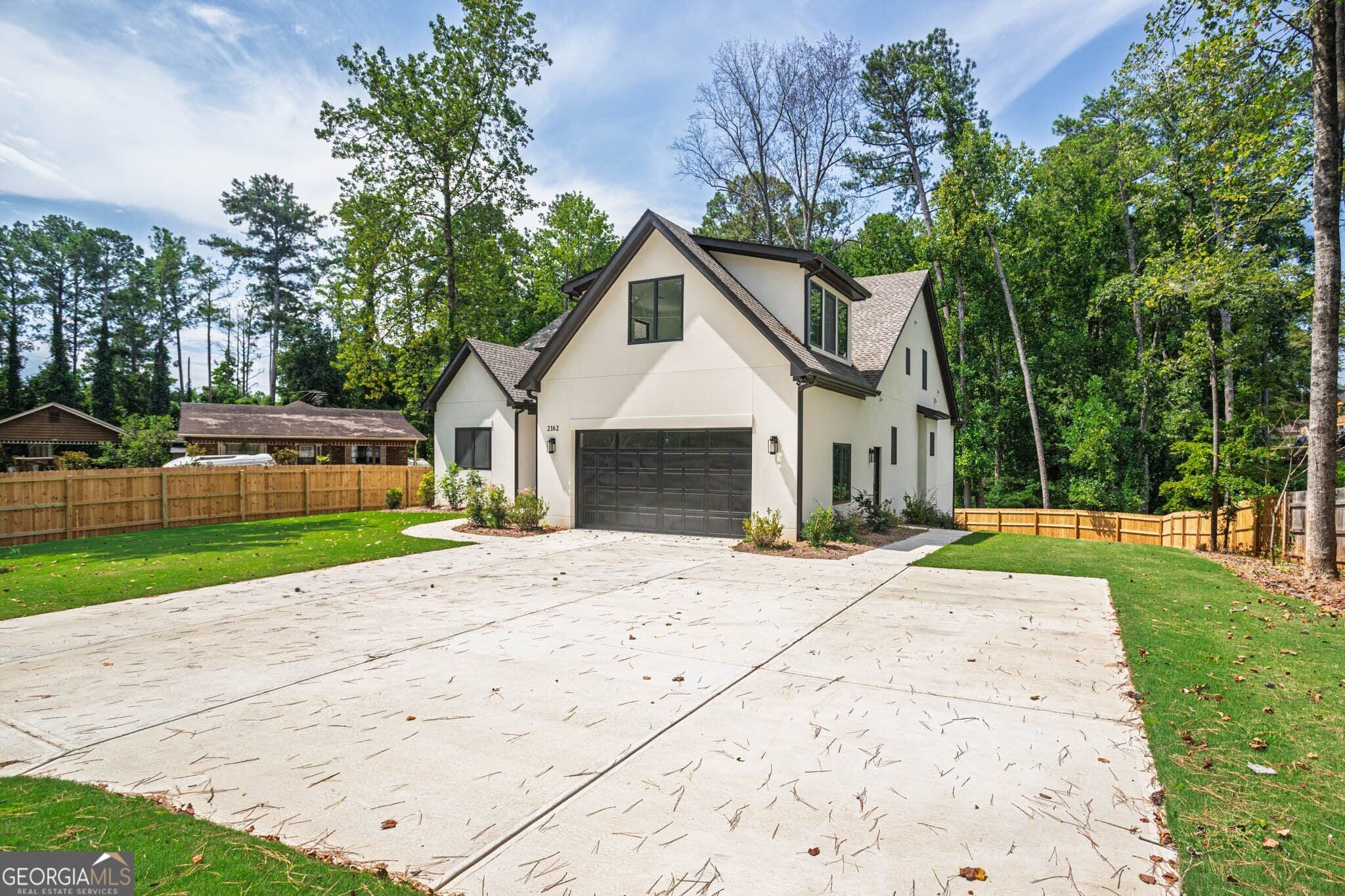 2162 Plantation RD