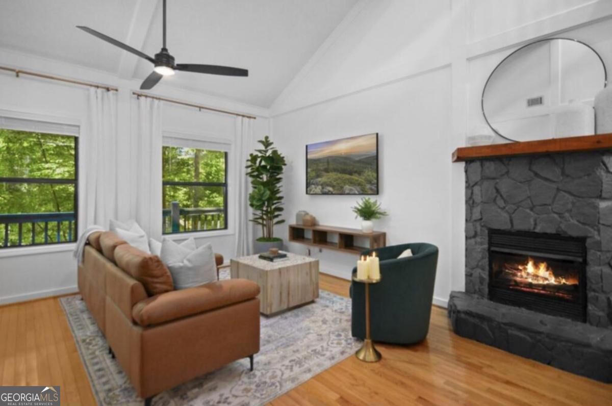 223 Mango CIR 632