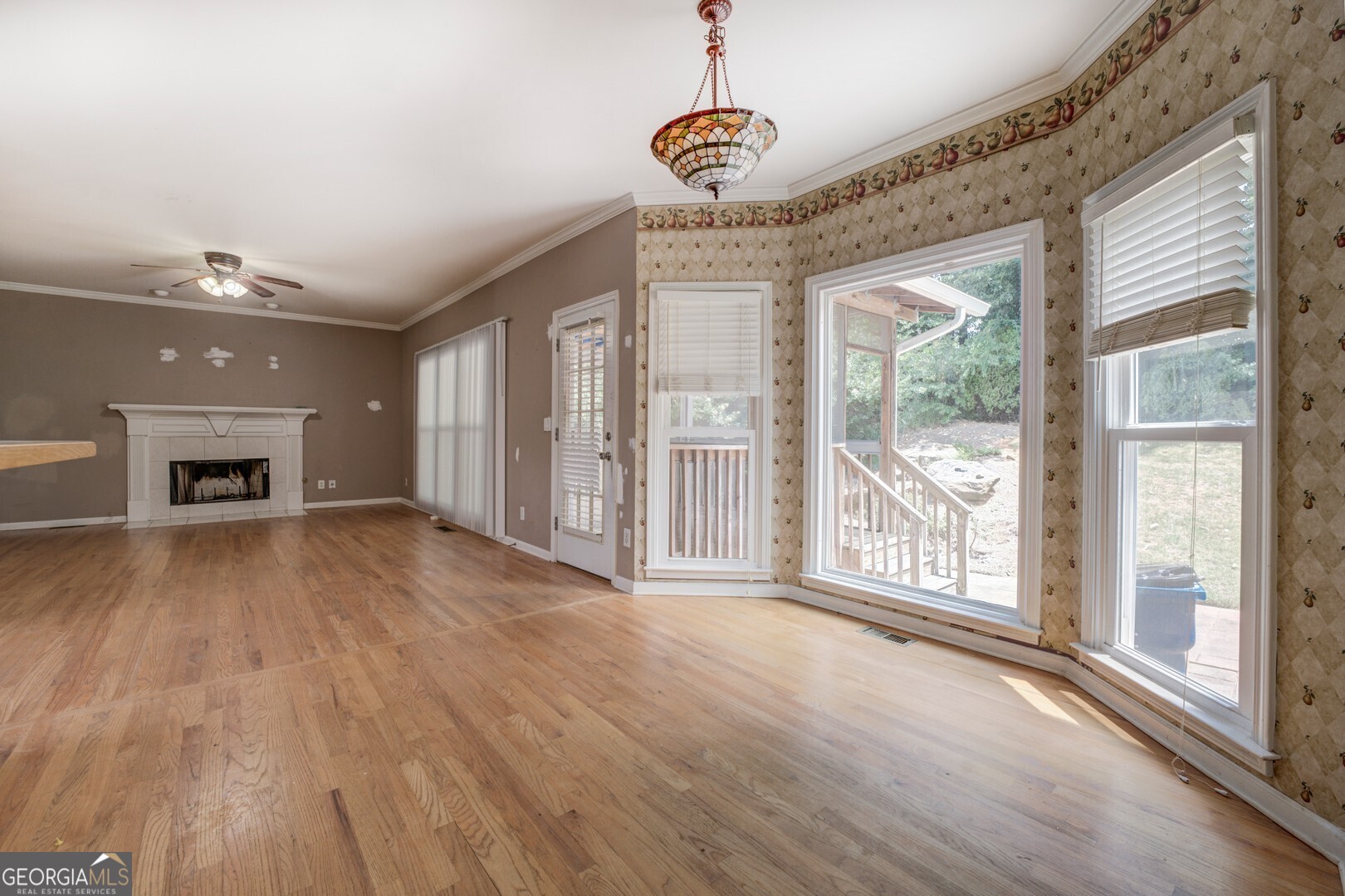 Highland Oaks - Residential