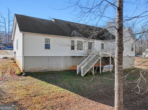 A home in Mount Airy