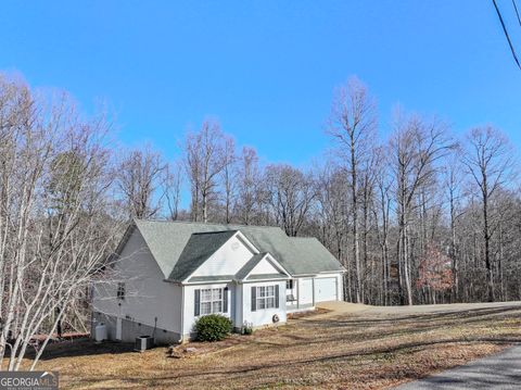 A home in Mount Airy