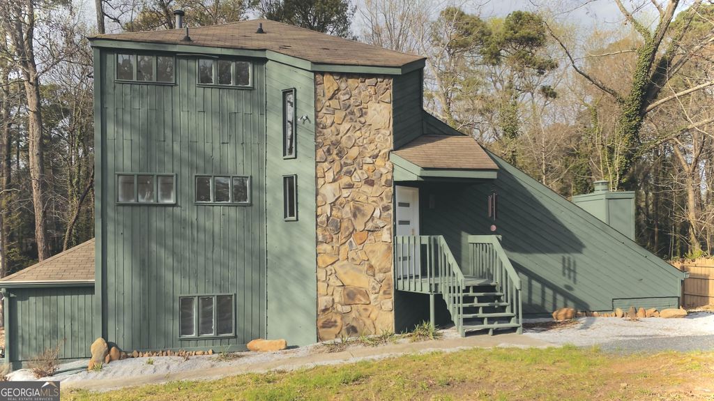 Photo of 2218 Cedar Forks Drive, Marietta, GA 30062 (MLS # 10738655)