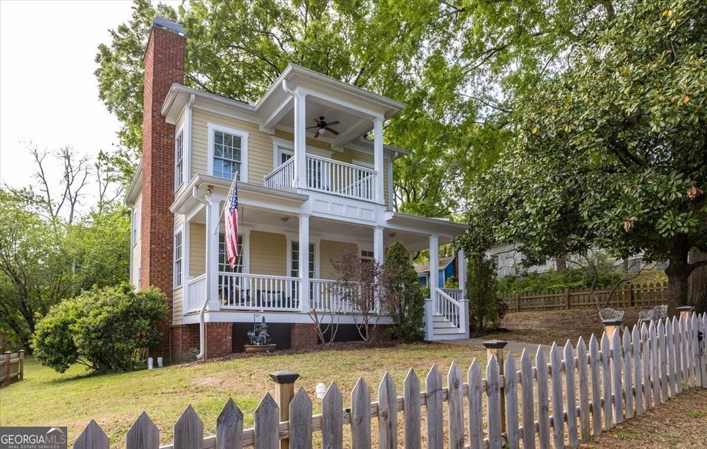 Photo of 1081 Ash Street, Macon, GA 31210 (MLS # 10724575)