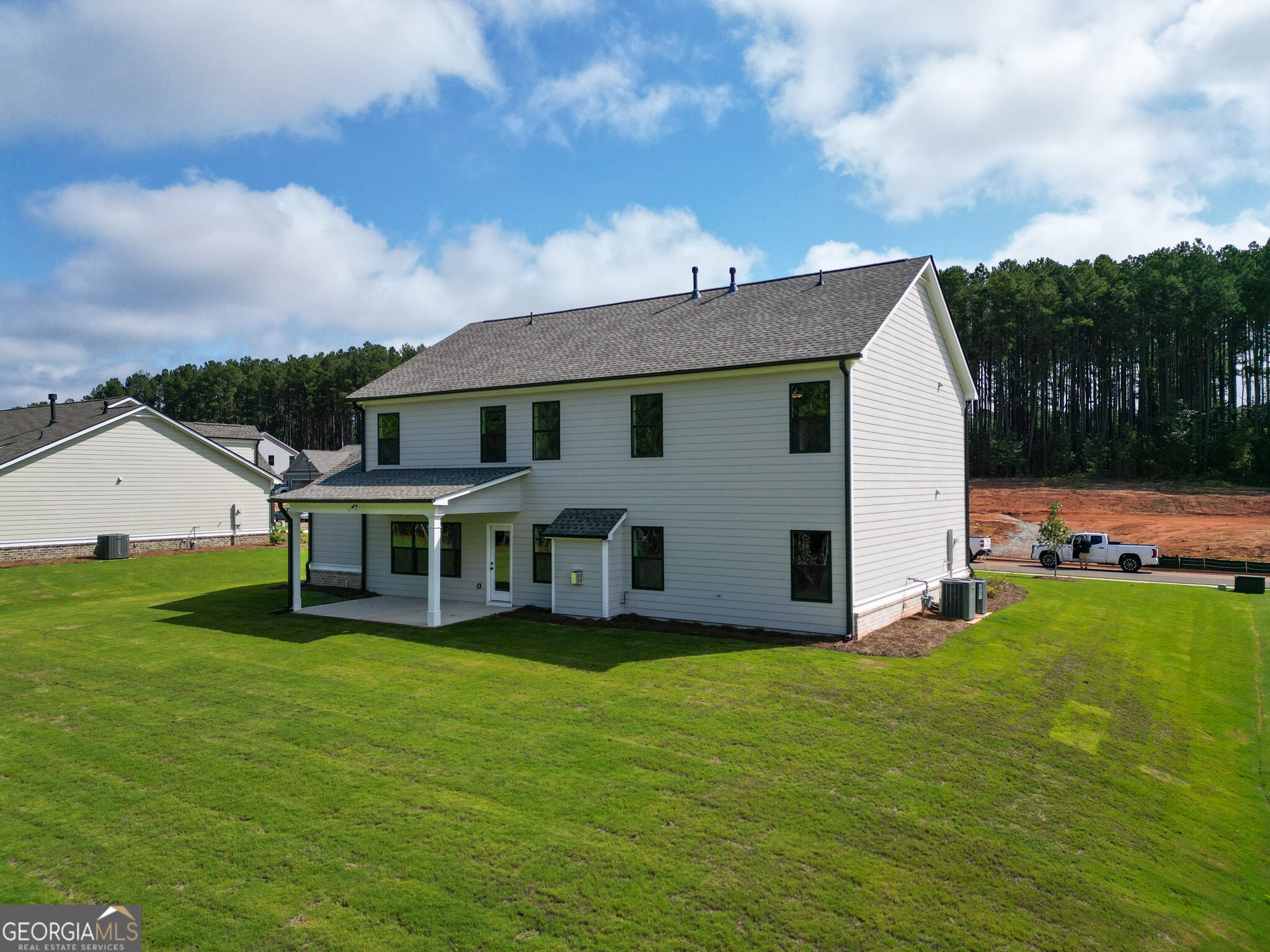345 Weslyn DR
