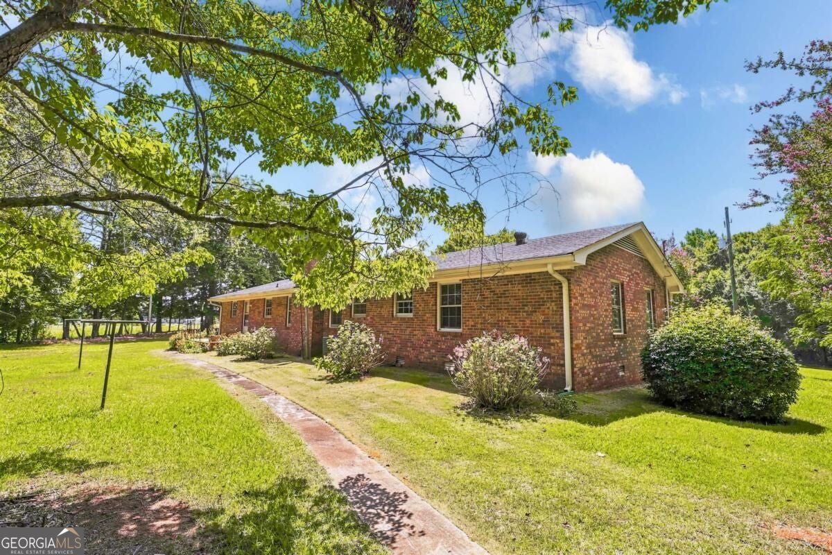 9036 Highway 72 W