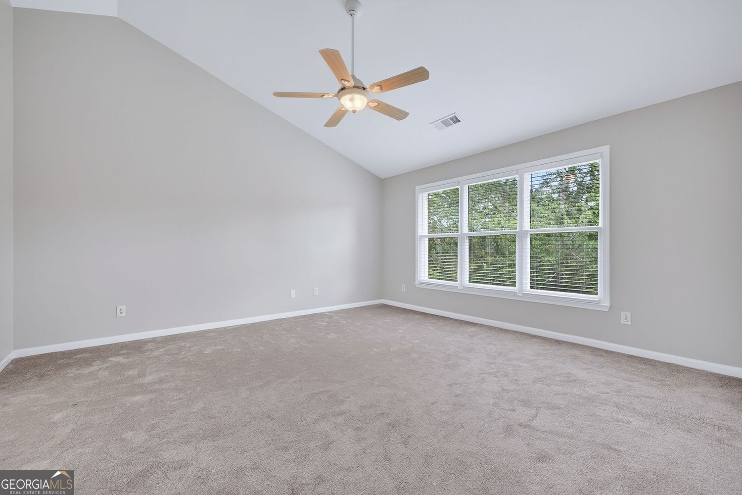 Stone Mountain, Georgia 30087, United States, 5 Bedrooms Bedrooms, ,4 BathroomsBathrooms,Residential,Active,225024