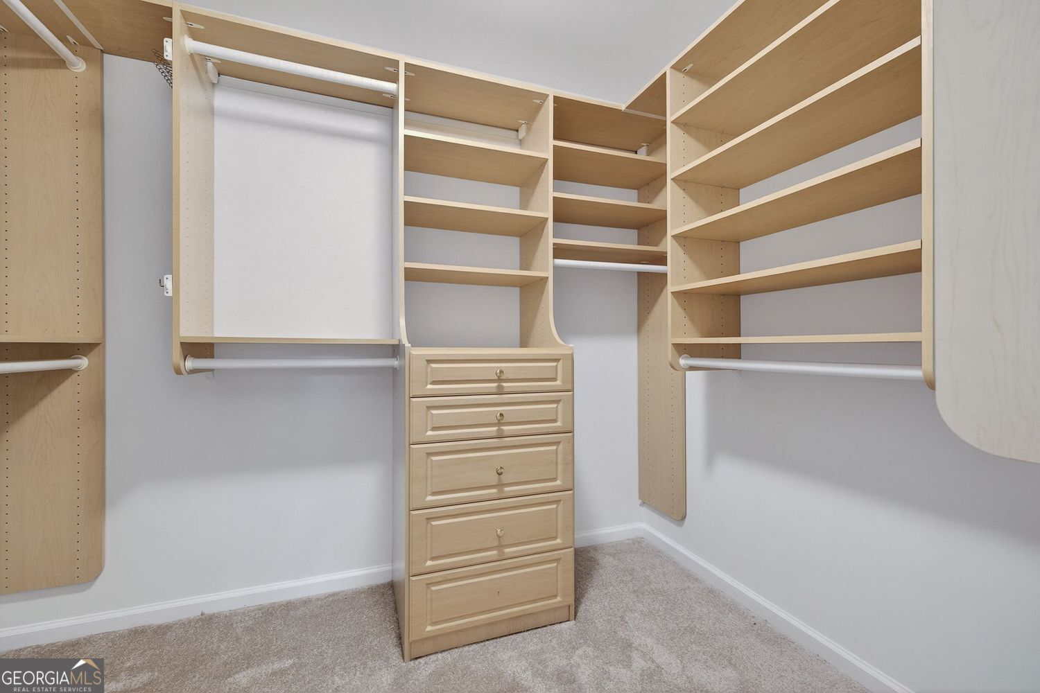 Stone Mountain, Georgia 30087, United States, 5 Bedrooms Bedrooms, ,4 BathroomsBathrooms,Residential,Active,225024