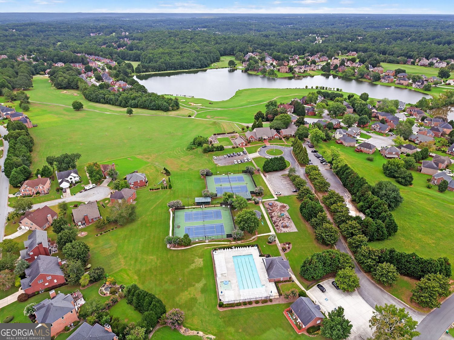 Stone Mountain, Georgia 30087, United States, 5 Bedrooms Bedrooms, ,4 BathroomsBathrooms,Residential,Active,225024