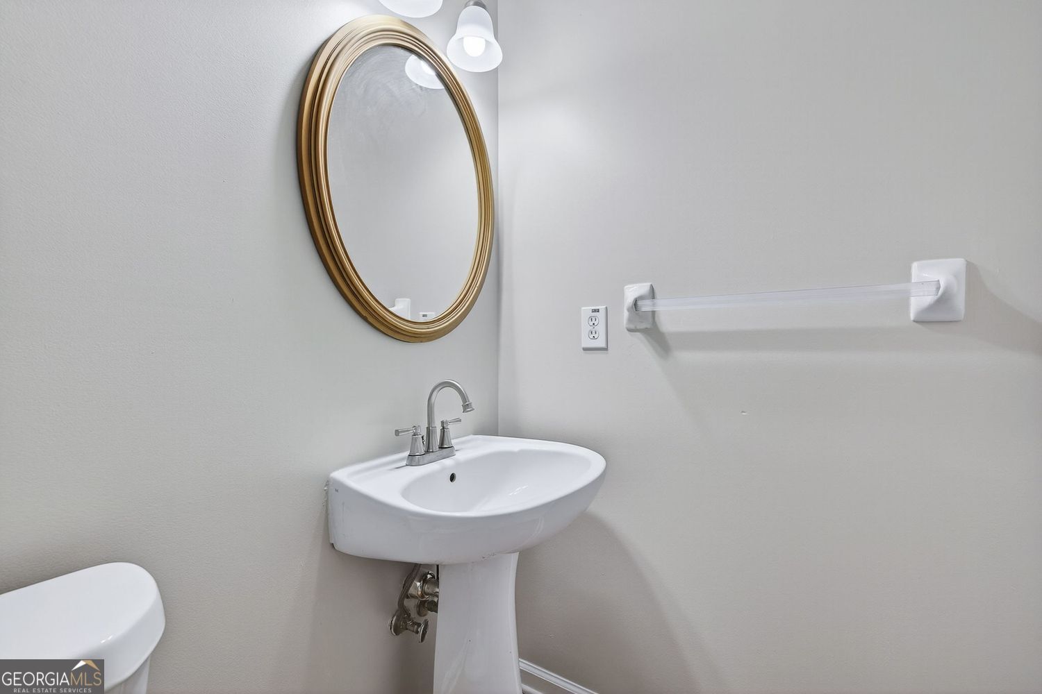 Stone Mountain, Georgia 30087, United States, 5 Bedrooms Bedrooms, ,4 BathroomsBathrooms,Residential,Active,225024