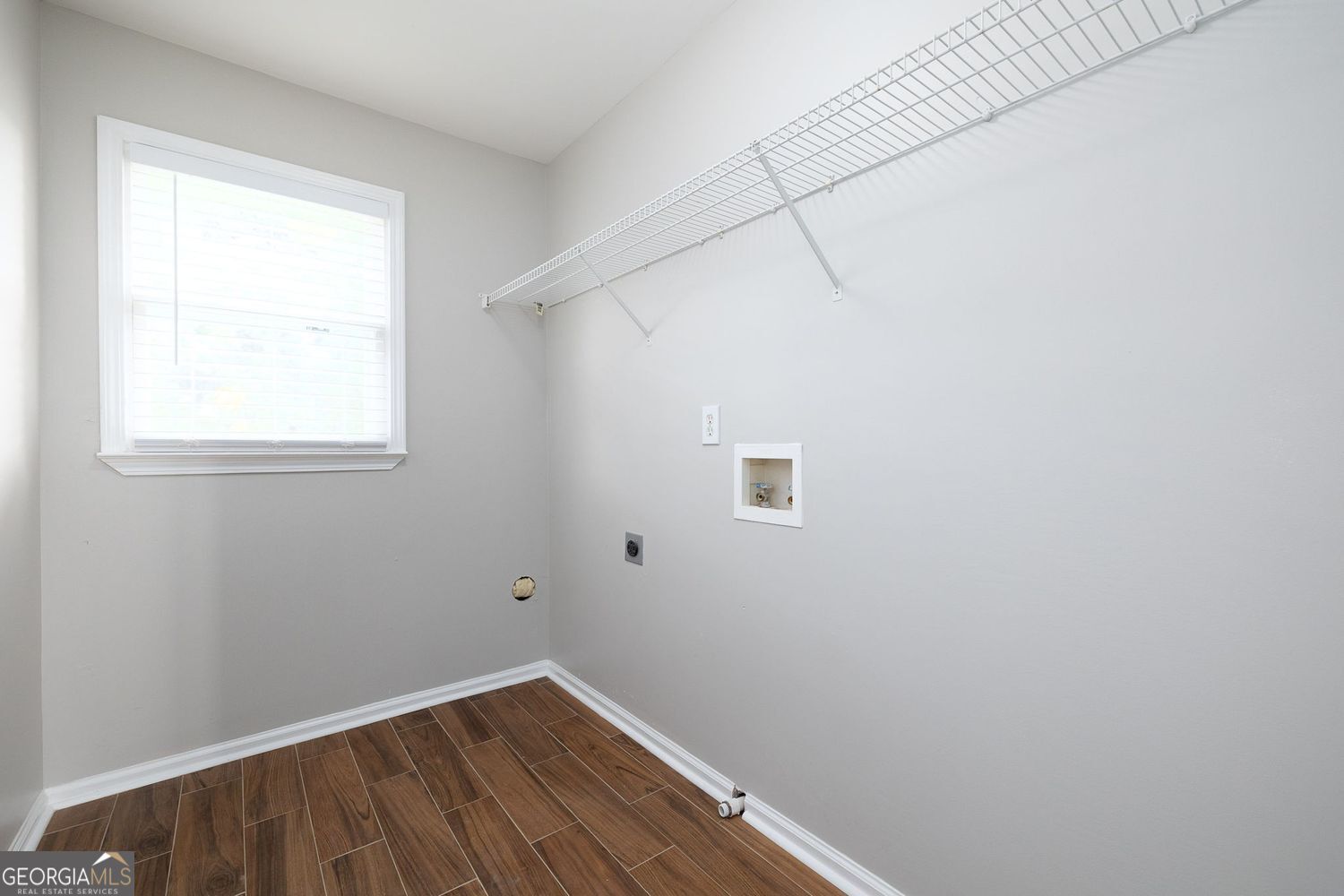 Stone Mountain, Georgia 30087, United States, 5 Bedrooms Bedrooms, ,4 BathroomsBathrooms,Residential,Active,225024