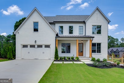 2969 N Bogan RD NE 1 Buford GA 30519