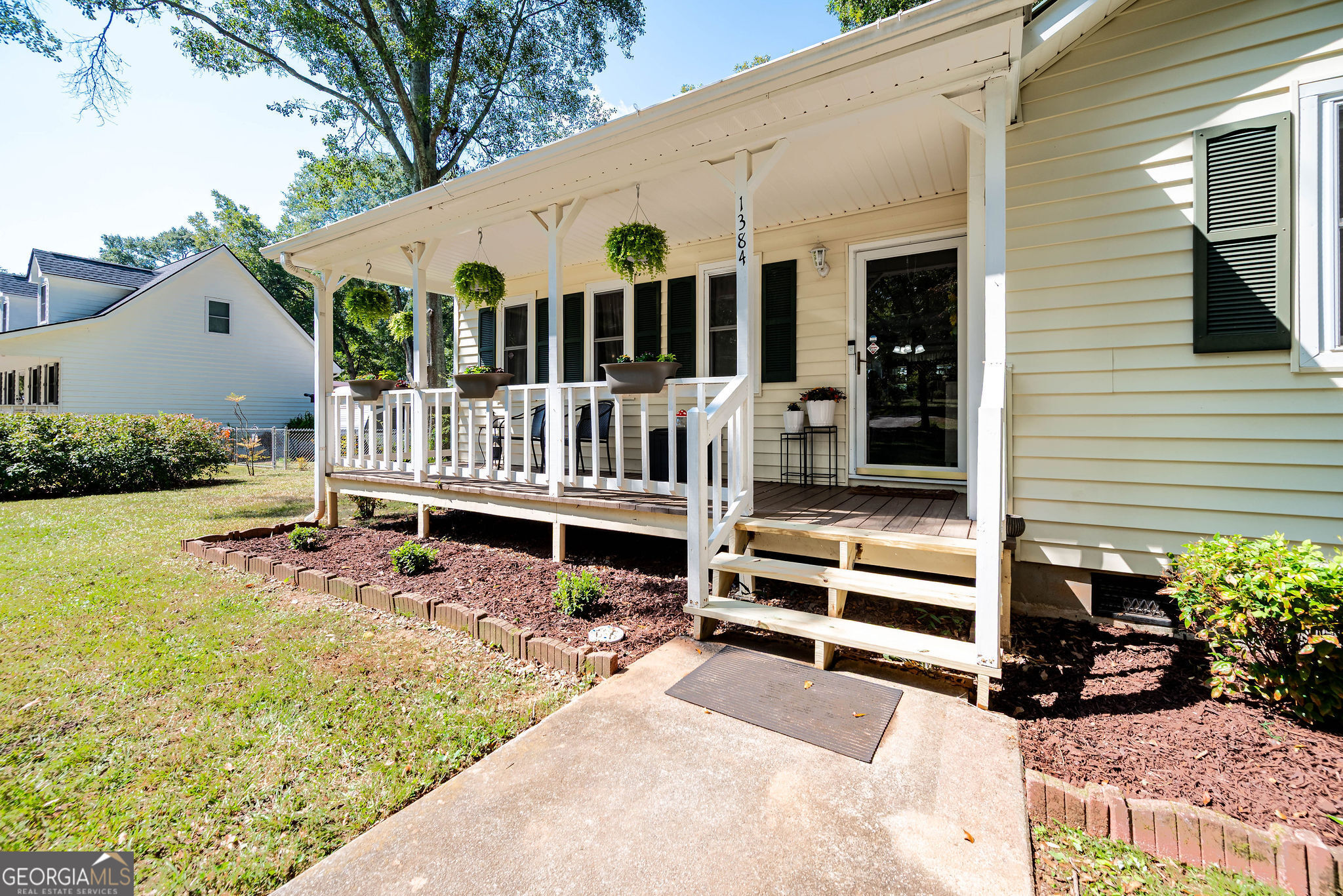 1384 Brookhaven DR NW