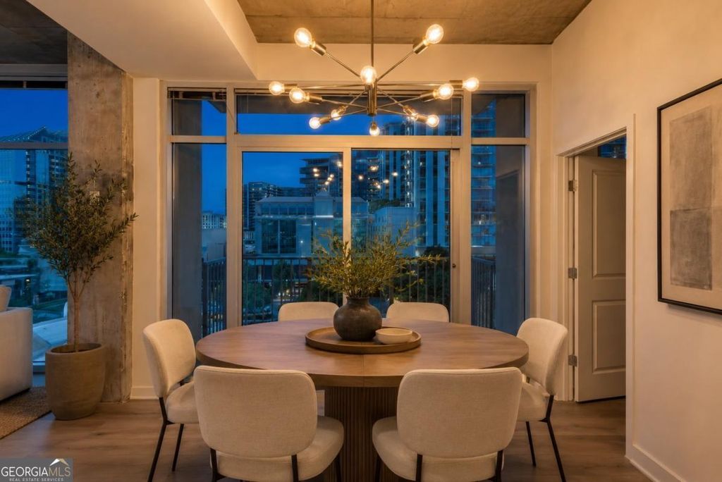 Photo of 250 Pharr Road NE #808, Atlanta, GA 30305 (MLS # 10780600)