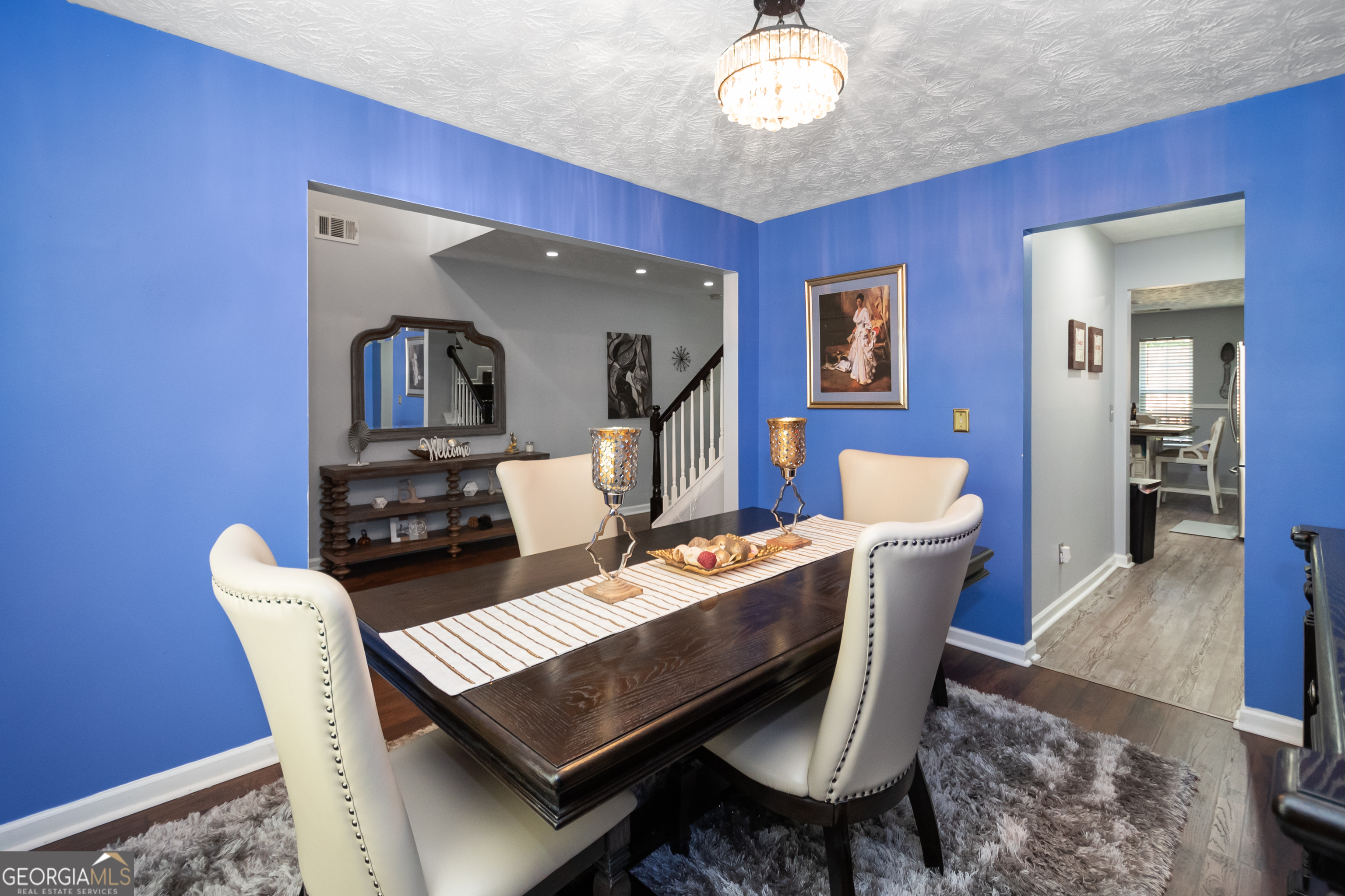 8248 Milam LOOP
