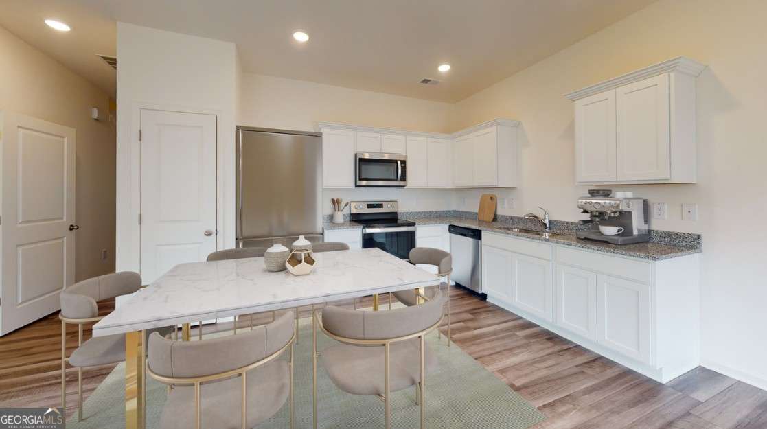 Kingston Cove - Residential