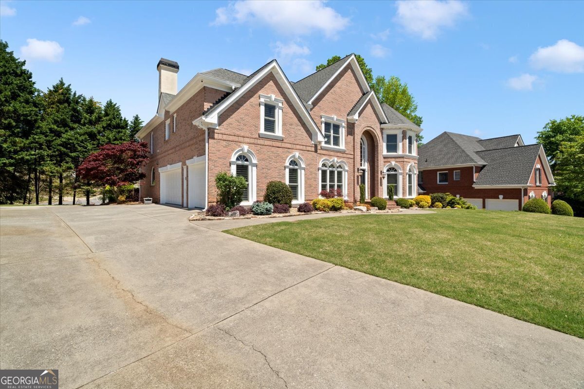 240 Morton Manor CT