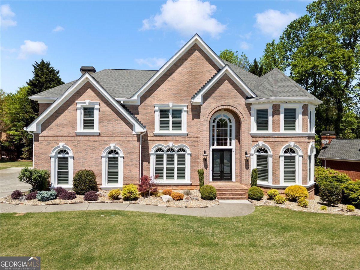 240 Morton Manor CT