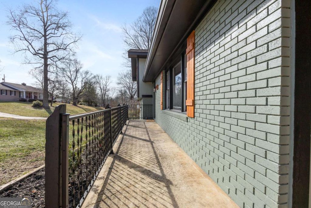 Photo of 169 Esta Street, Cornelia, GA 30531 (MLS # 10681498)